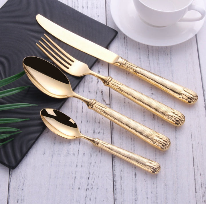 Elevate Your Dining Experience with Our Four-Piece Stainless Steel Cutlery Set