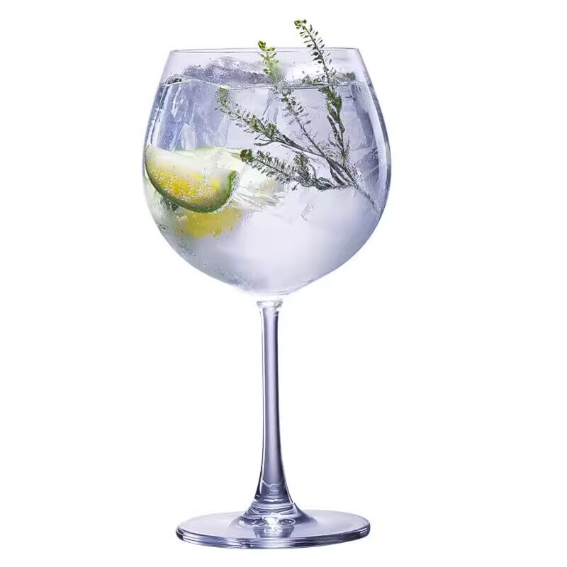 Crystal Glass Goblet For Elegant Beverage Serving