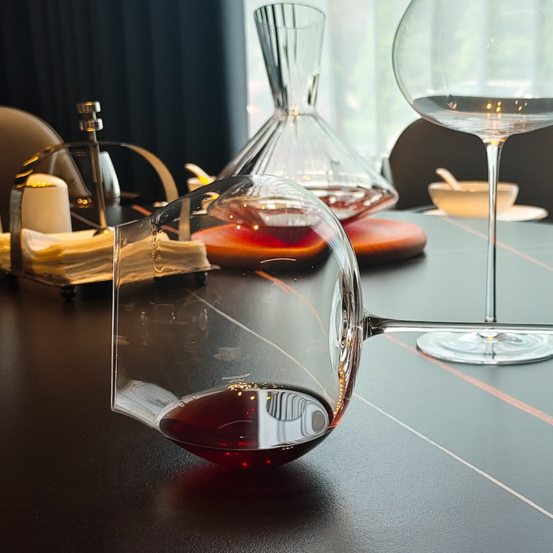 Hand Blown Crystal Glass Goblet For Elegant Beverage Serving